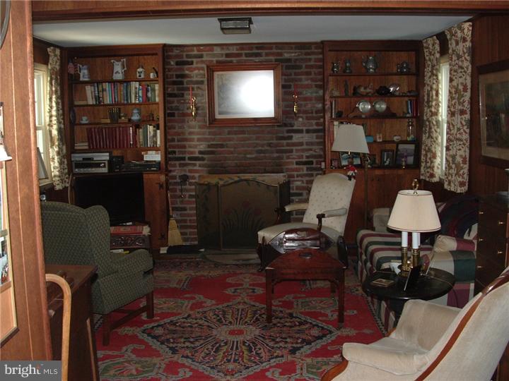 144 Ladderback Lane Devon, PA 19333 - Photo 10 of 12 Family Room
