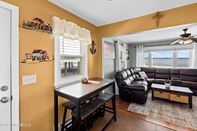 $2,500 | 504 East Riviera Avenue, Ocean Gate, NJ 08740