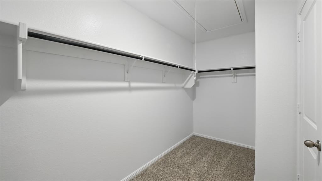 172 Mojave Road Boyd, TX 76023 - Photo 23 of 40 a view of small space