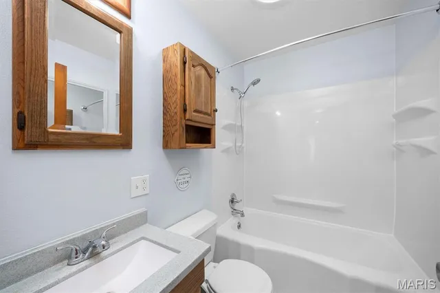 $235,000 | 4518 Drda Lane, Edwardsville, IL 62025