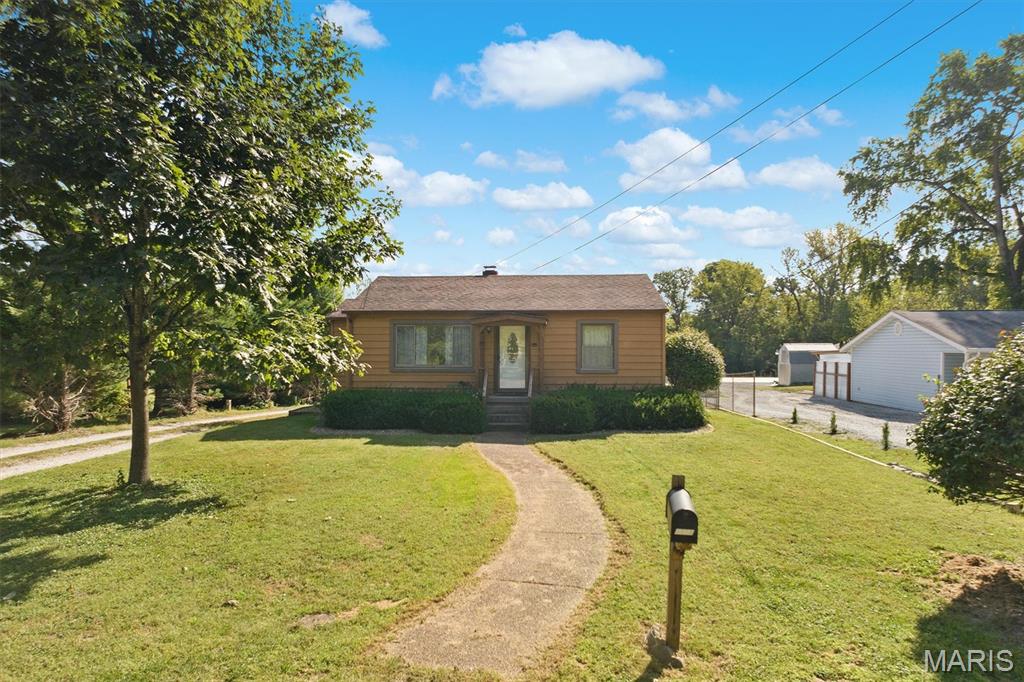 4518 Drda Lane Edwardsville, IL 62025 - Photo 2 of 38