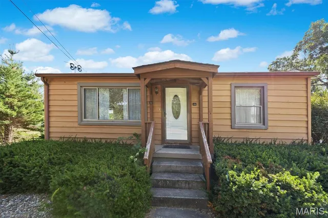 $235,000 | 4518 Drda Lane, Edwardsville, IL 62025