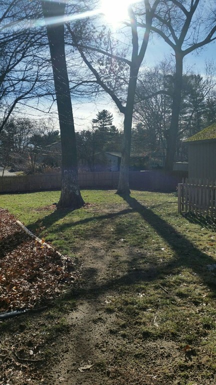15 Hickory Road Halifax, MA 02338 - Photo 22 of 22 Gallery Image 22