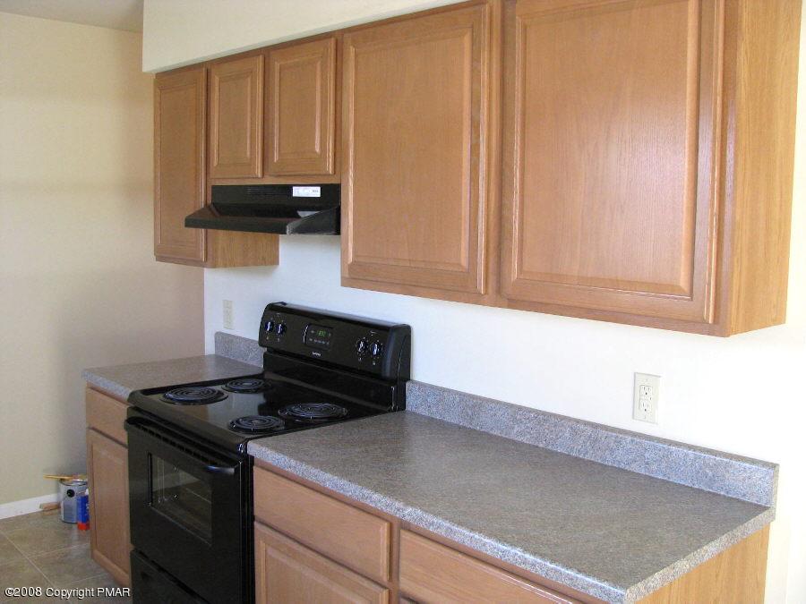 4 Pine Ridge Road East Stroudsburg, PA 18302 - Photo 5 of 12 Kitchen