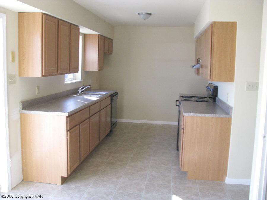 4 Pine Ridge Road East Stroudsburg, PA 18302 - Photo 7 of 12 3rd view of kitchen
