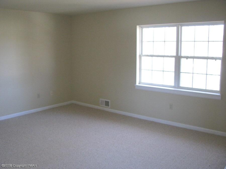 4 Pine Ridge Road East Stroudsburg, PA 18302 - Photo 10 of 12 Master bedroom