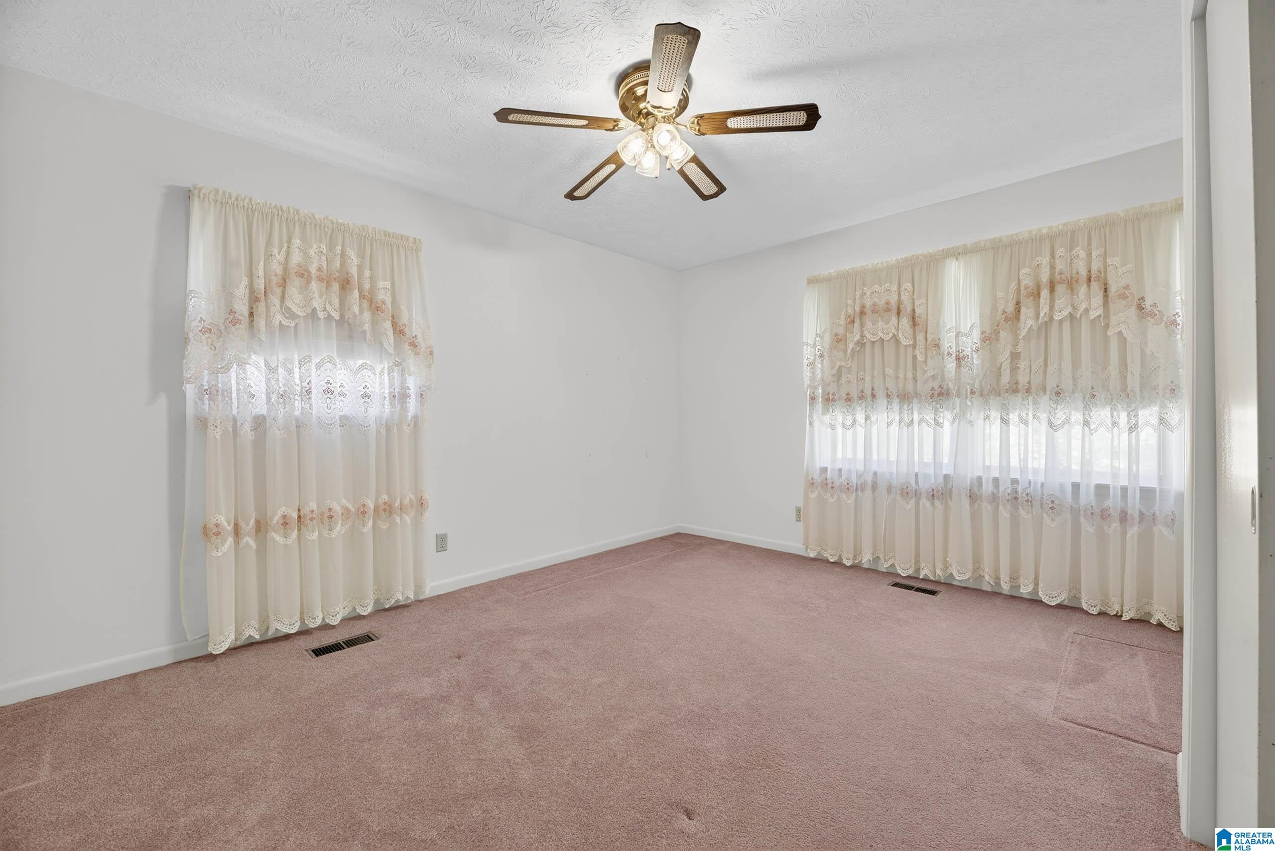 1920 Valley Creek Road Anniston, AL 36207 - Photo 33 of 44