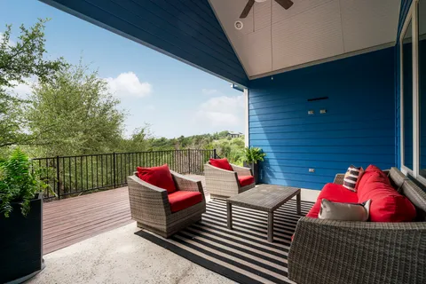 $999,999 | 288 Hazy Hills Loop, Dripping Springs, TX 78620