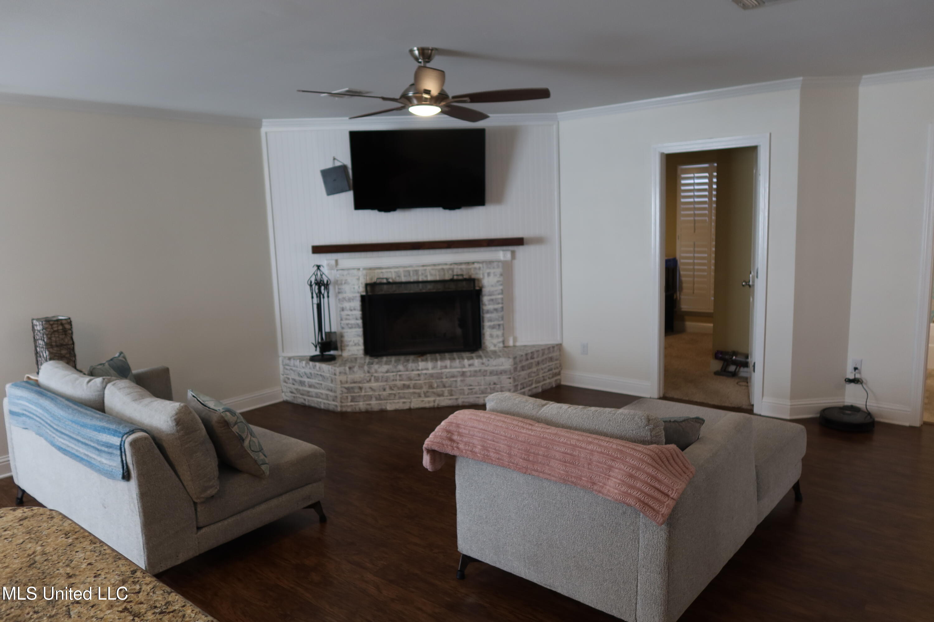 16675 John Smith Road Vancleave, MS 39565 - Photo 18 of 30 Living Room