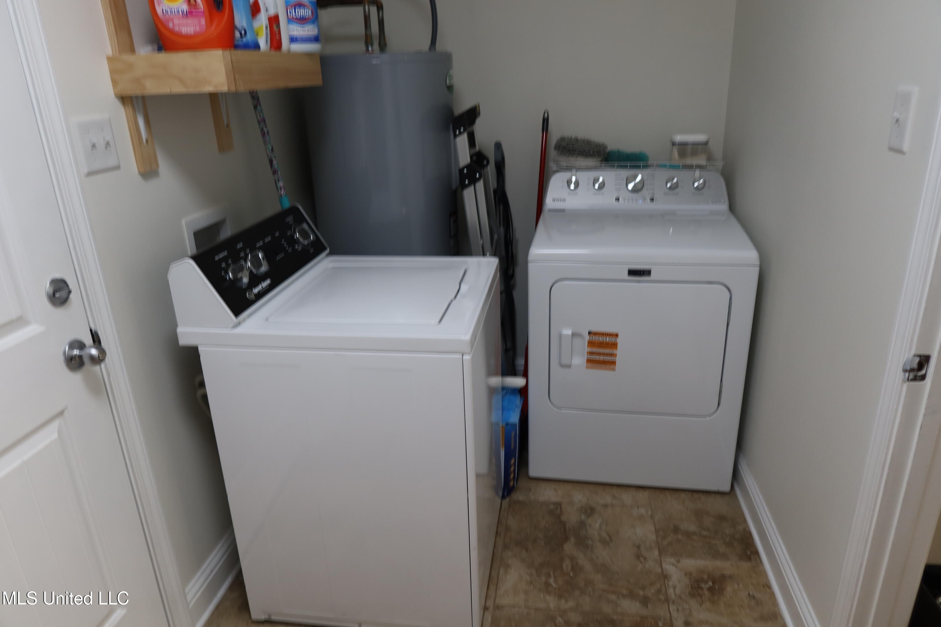 16675 John Smith Road Vancleave, MS 39565 - Photo 26 of 30 Laundry