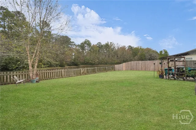 $2,400 | 135 Alexander Way, Richmond Hill, GA 31324