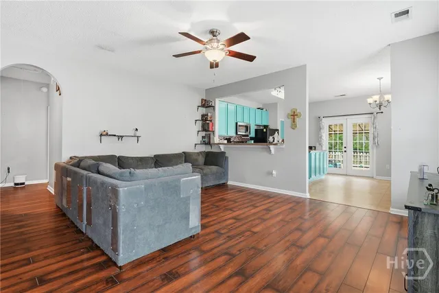 $2,400 | 135 Alexander Way, Richmond Hill, GA 31324