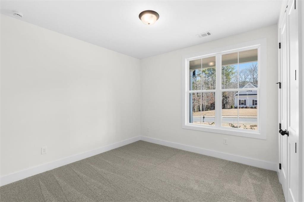 7 Everwood Court Rome, GA 30161 - Photo 30 of 55 an empty room with window