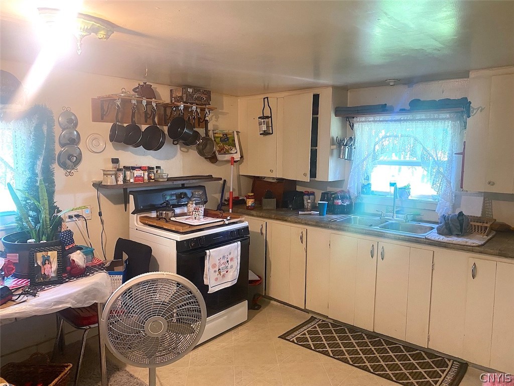 5928 Tuckers Corners Road Amity, NY 14739 - Photo 4 of 14