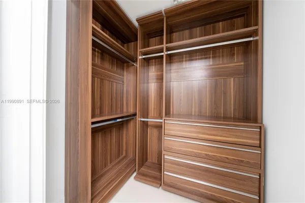 $4,750 | 460 Northeast 28th Street, Unit 707, Miami, FL 33137