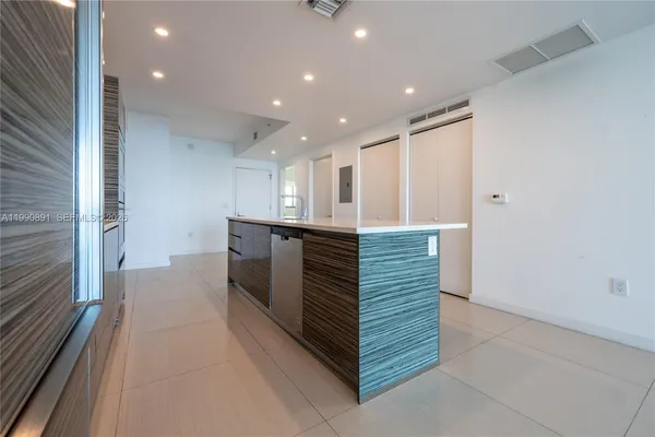 $4,750 | 460 Northeast 28th Street, Unit 707, Miami, FL 33137