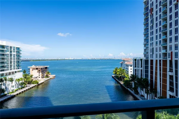 $4,750 | 460 Northeast 28th Street, Unit 707, Miami, FL 33137