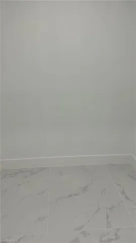 $2,300 | 4105 East 15th Street, Lehigh Acres, FL 33972