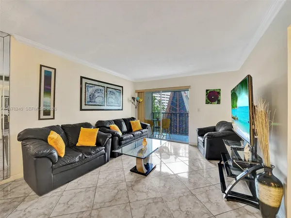 $2,550 | 201 178th Drive, Unit 439, Sunny Isles Beach, FL 33160