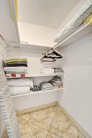 $2,550 | 201 178th Drive, Unit 439, Sunny Isles Beach, FL 33160