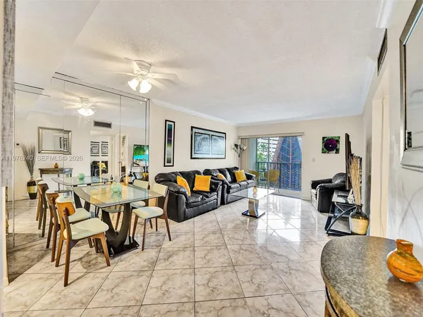 $2,550 | 201 178th Drive, Unit 439, Sunny Isles Beach, FL 33160