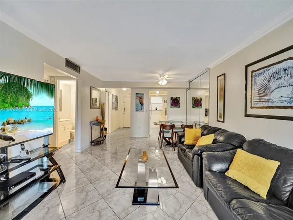 $2,550 | 201 178th Drive, Unit 439, Sunny Isles Beach, FL 33160