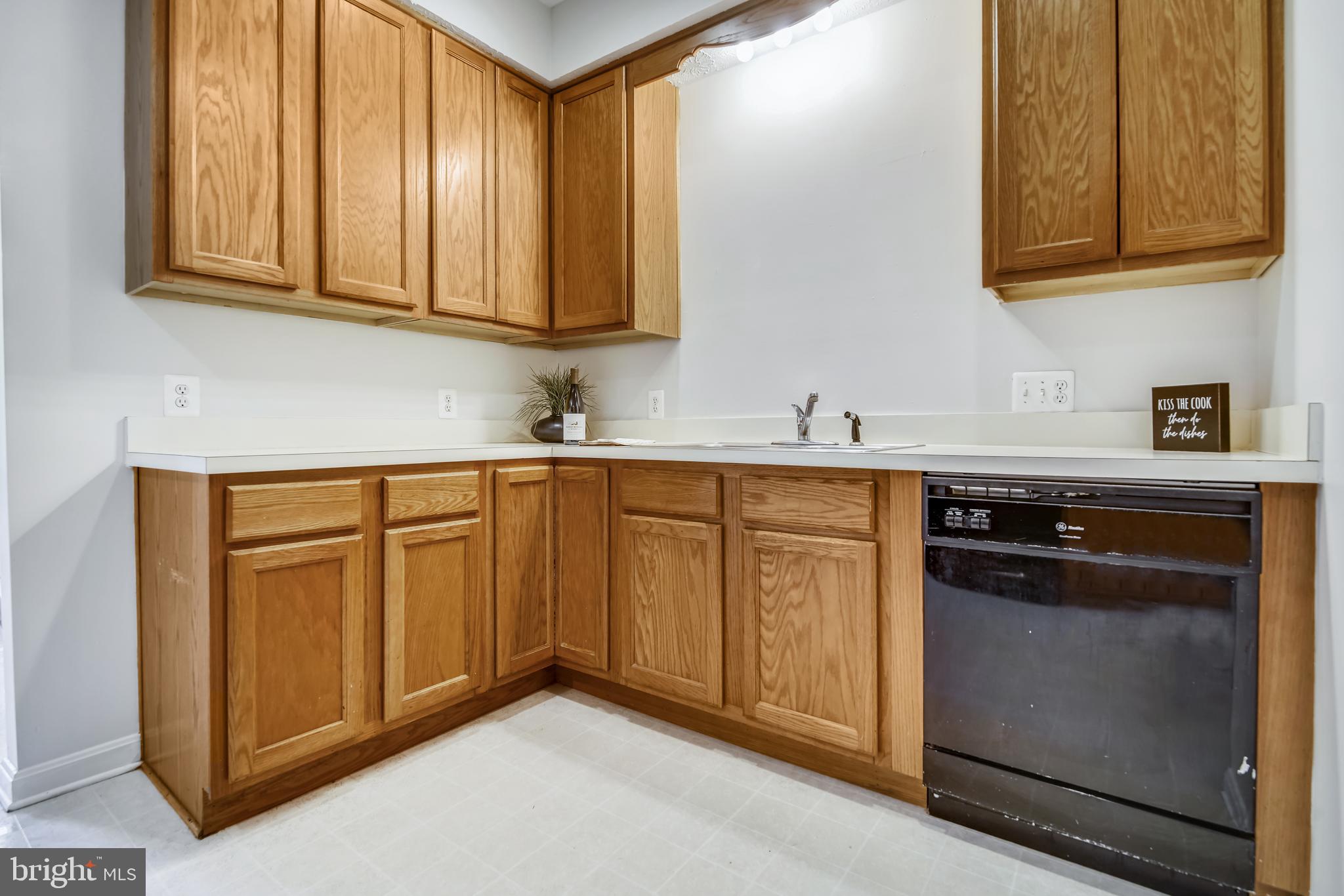 40751 Merlin Way Leonardtown, MD 20650 - Photo 16 of 52 kitchen