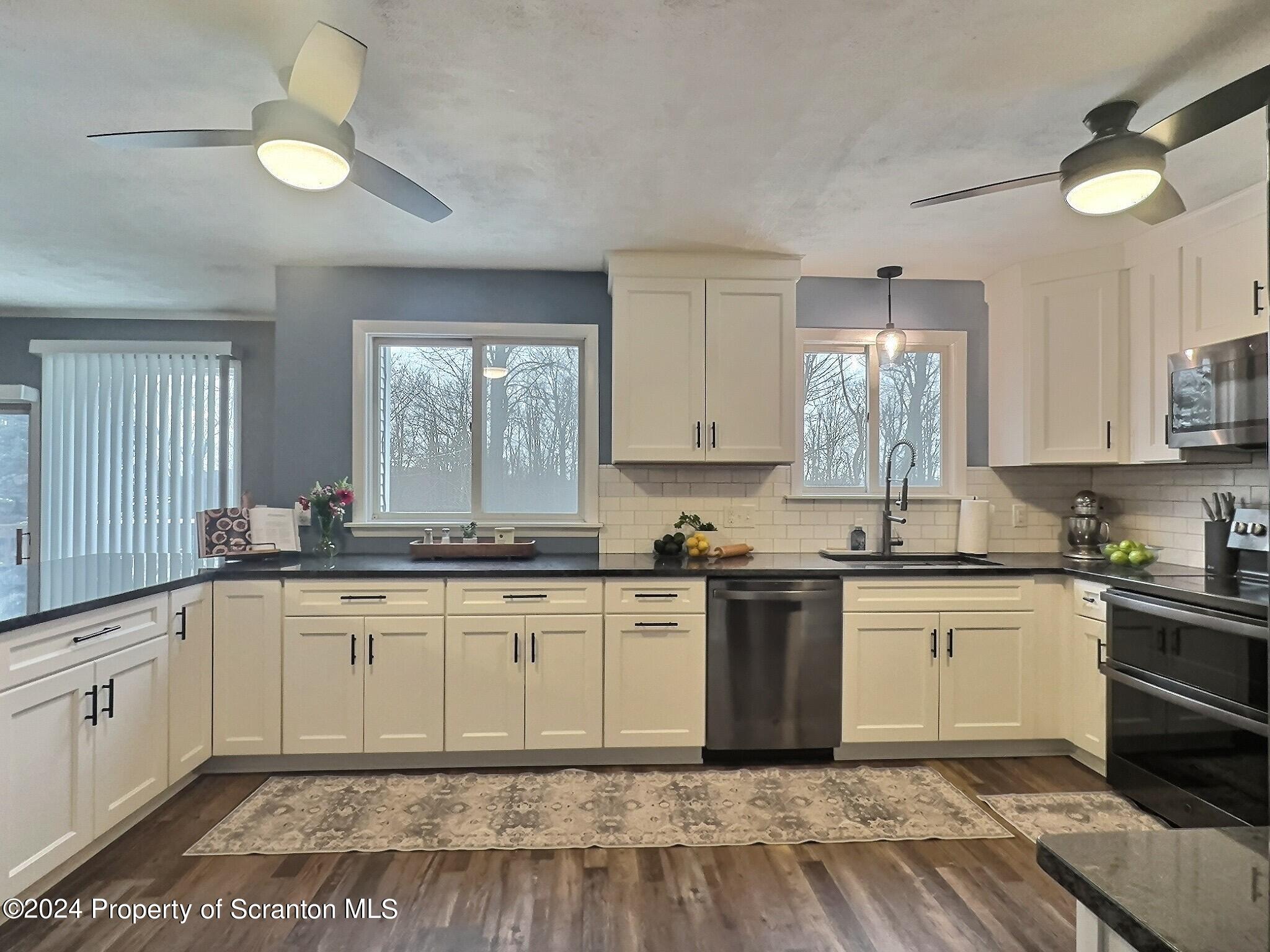 302 Wilcrest Road Moscow, PA 18444 - Photo 12 of 69 Gallery Image 12