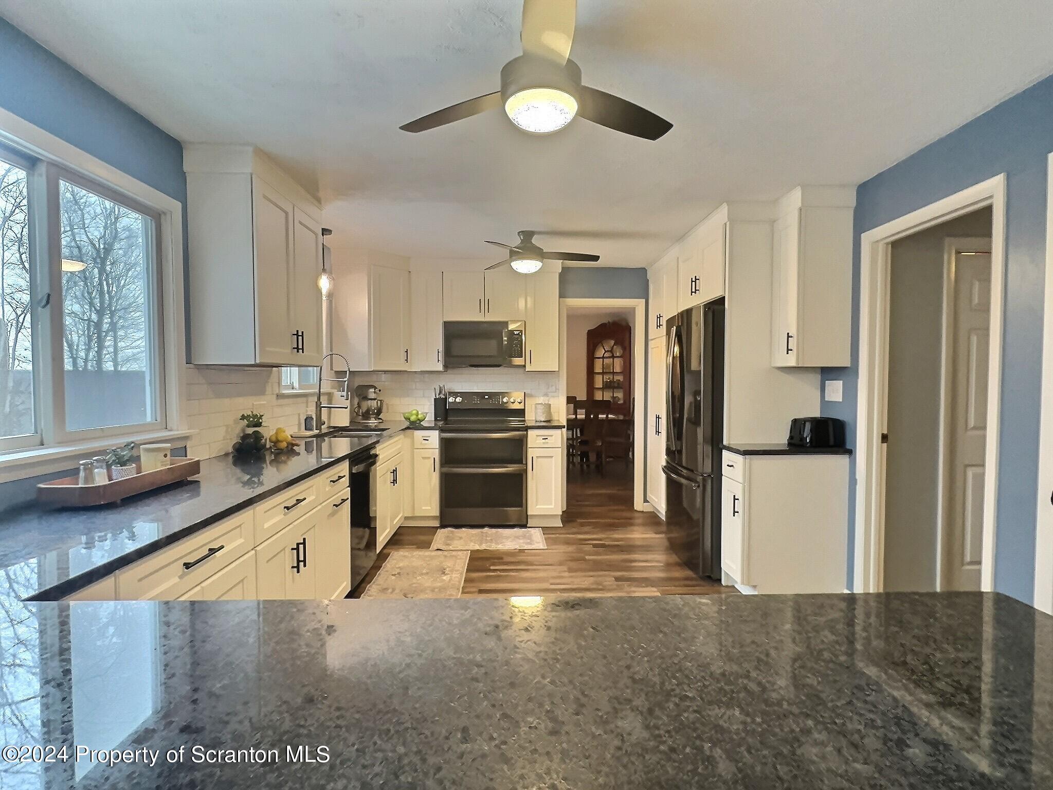 302 Wilcrest Road Moscow, PA 18444 - Photo 14 of 69 Gallery Image 14