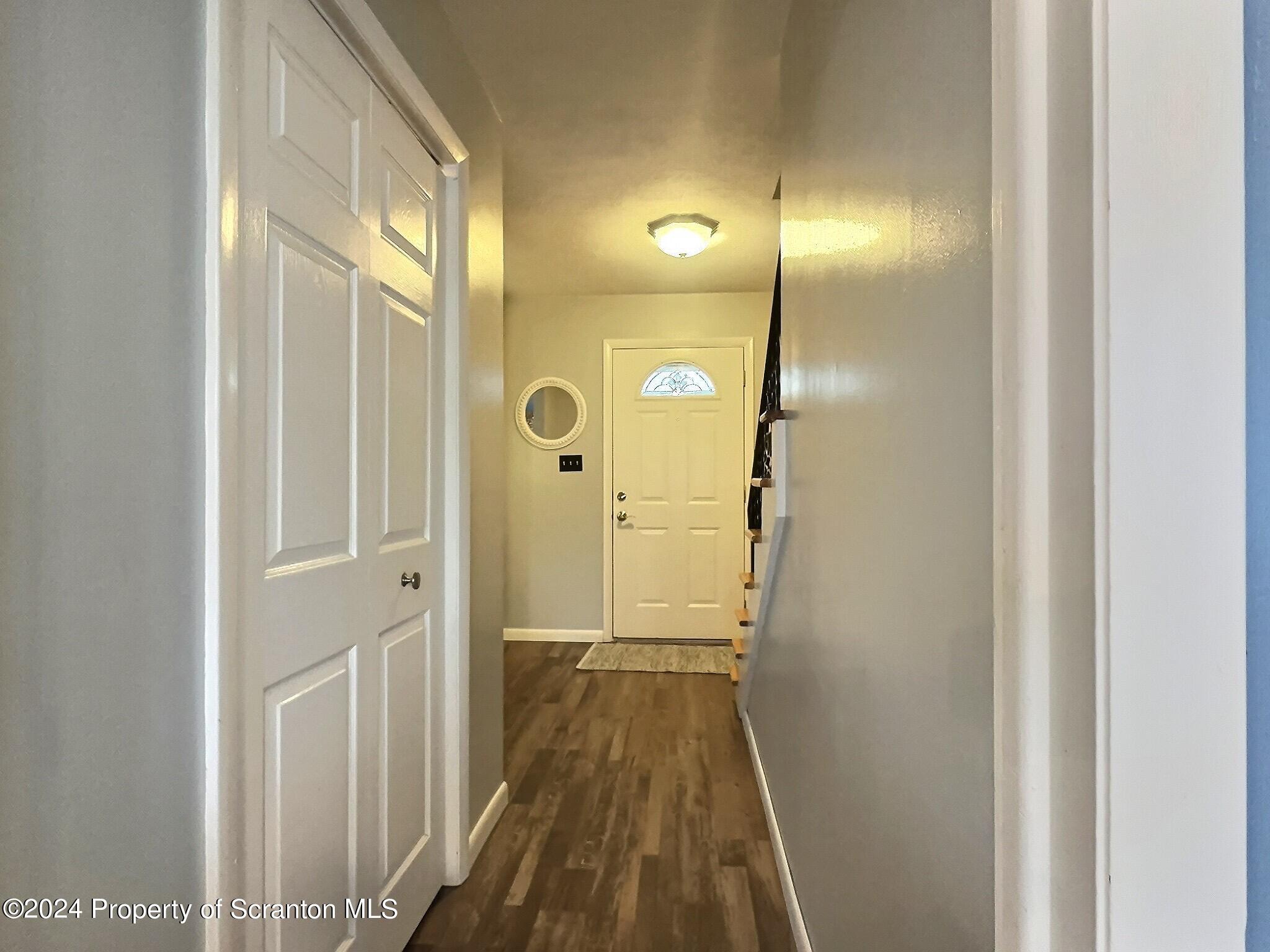 302 Wilcrest Road Moscow, PA 18444 - Photo 6 of 69 Gallery Image 6