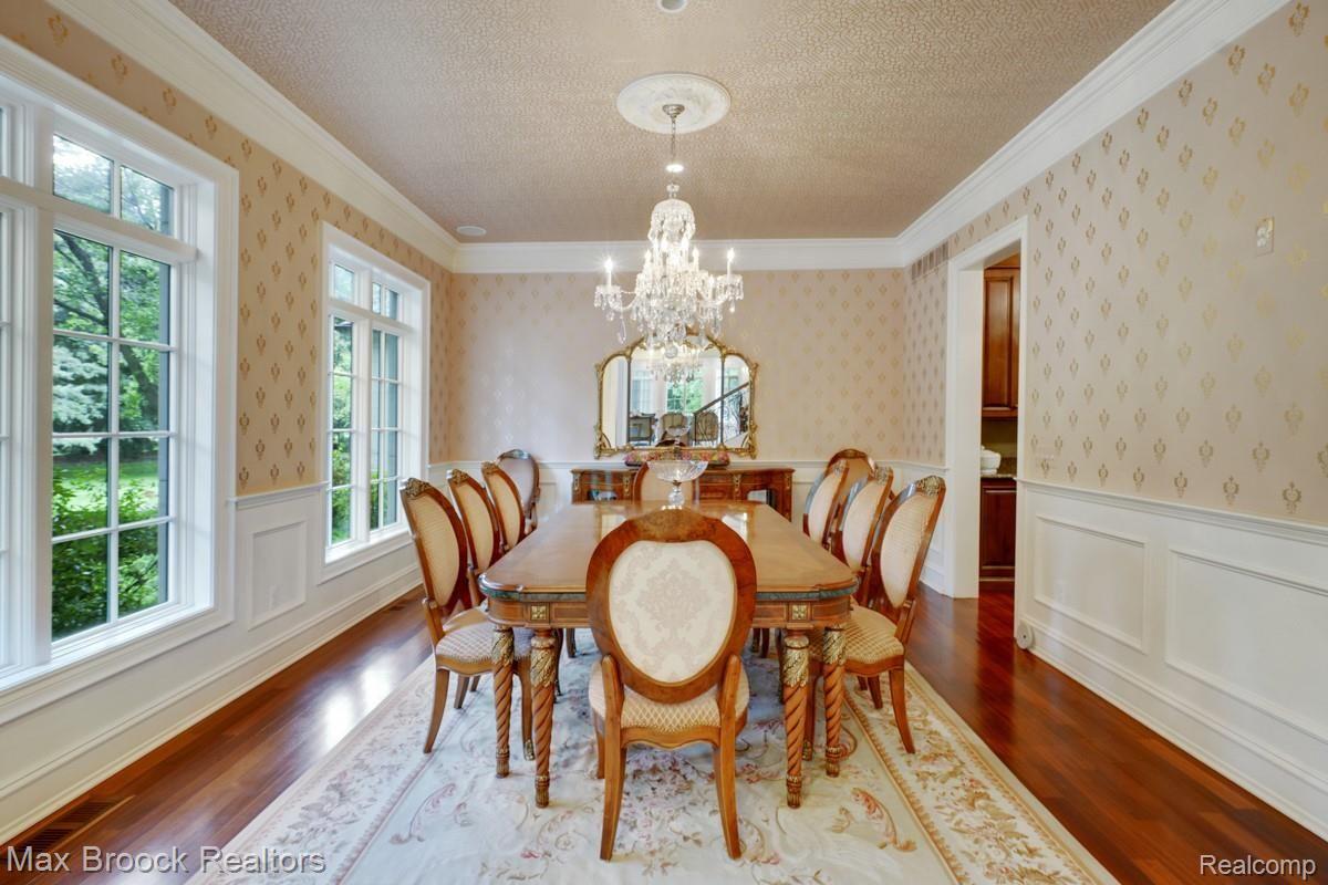 372 Barden Road Bloomfield Hills, MI 48304 - Photo 15 of 52 dsc07569-dsc07571.jpg