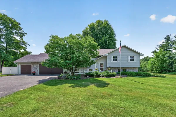 $545,000 | N7992 988th Street, River Falls, WI 54022