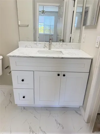 $1,300 | 10831 Windsor Walk Drive, Unit 1305, Orlando, FL 32837