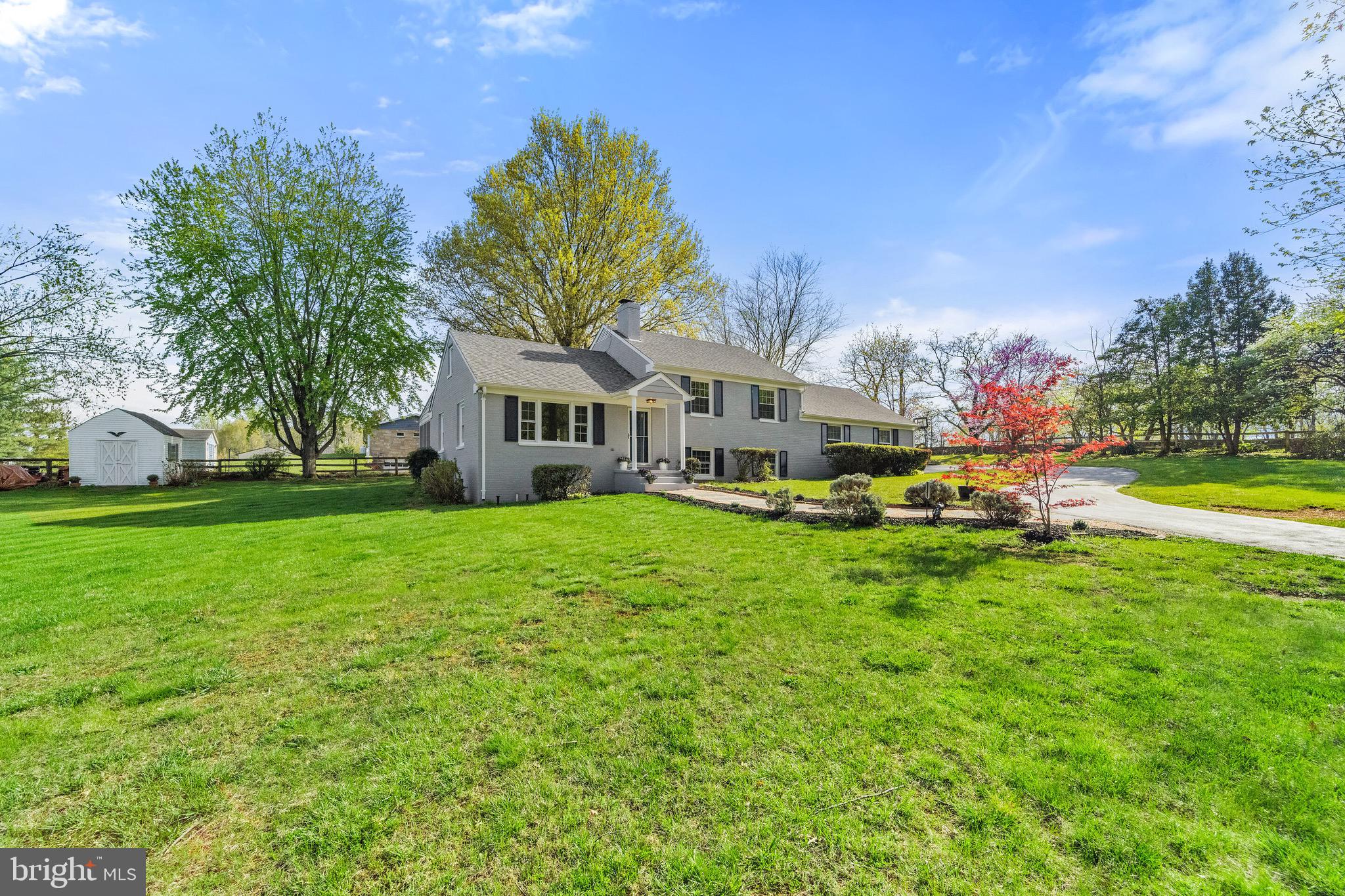 7197 Leeton Ridge Road Warrenton, VA 20186 - Photo 6 of 48 Gallery Image 6