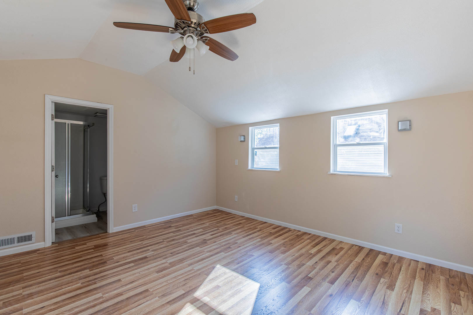 519 East Dakota Street Spring Valley, IL 61362 - Photo 14 of 23 wooden floor in an empty room with a window