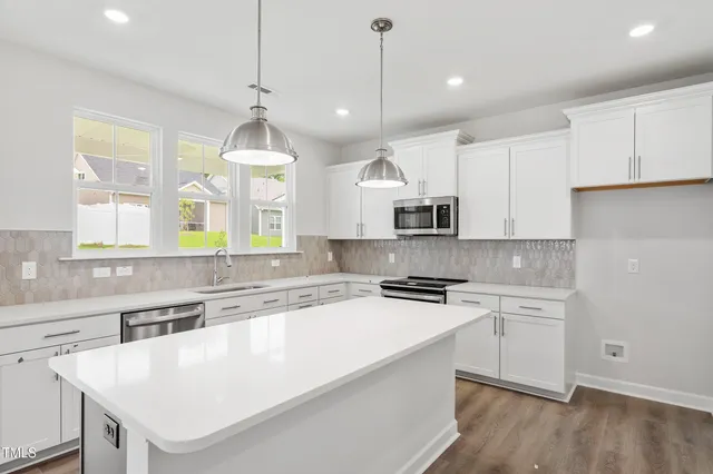 $399,000 | 264 Meadowbark Bend, Unit 43, Garner, NC 27529