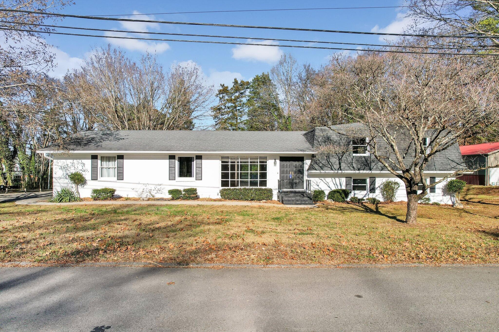 515 Springhill Dr Northeast  