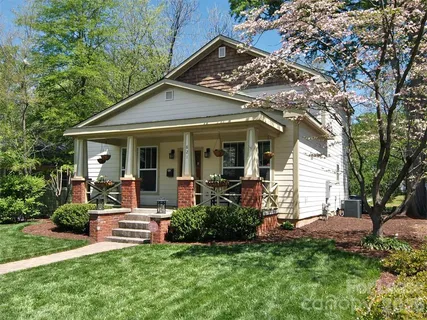 $3,950 | 821 East 37th Street, Charlotte, NC 28205