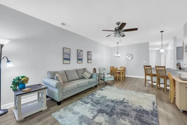 $1,950 | 106 Westhaven Drive, Unit 6B, Myrtle Beach, SC 29579