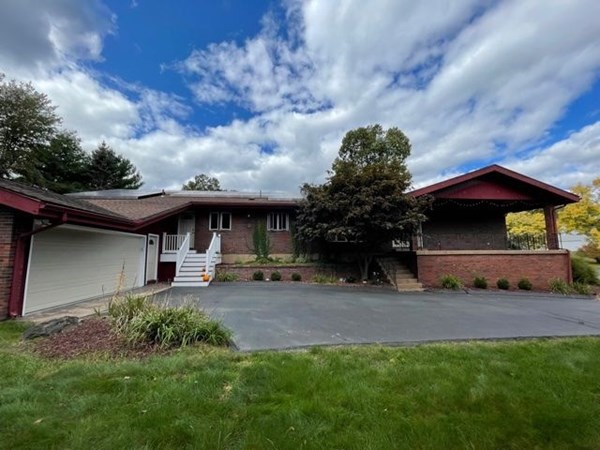 149 Bear Hole Road West Springfield, MA 01089 - Photo 2 of 29 Gallery Image 2