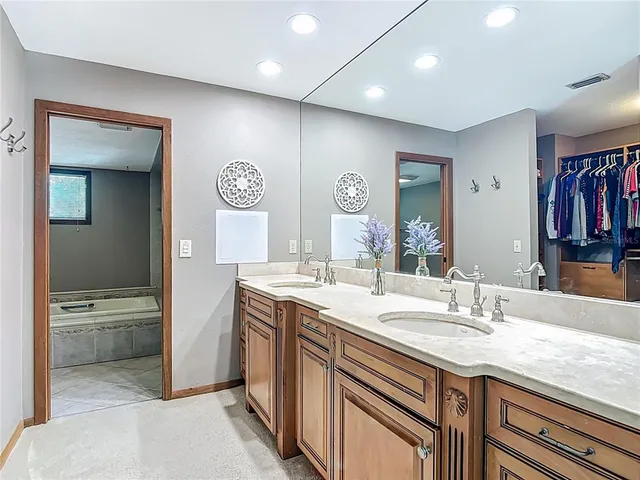 $4,950 | 4661 Southwest 7th Avenue Road, Ocala, FL 34471