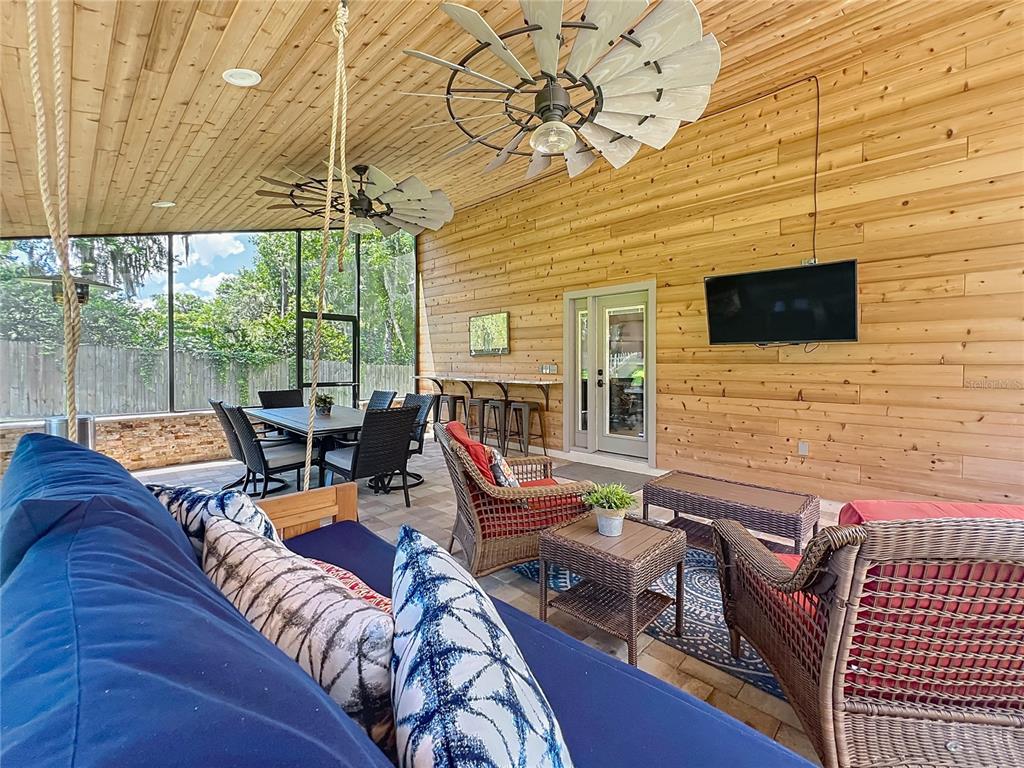 4661 Southwest 7th Avenue Road Ocala, FL 34471 - Photo 66 of 94 a outdoor living space with furniture