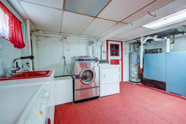 $1,100,000 | 8507 Union Turnpike | Glendale