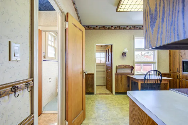 $1,100,000 | 8507 Union Turnpike | Glendale