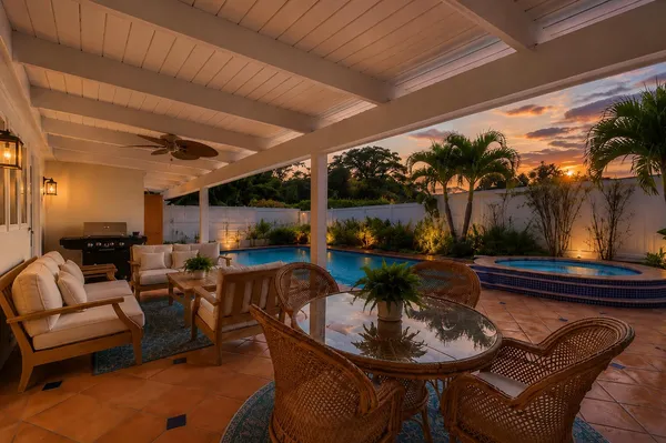 $1,850,000 | 903 Southwest 28th Avenue, Boynton Beach, FL 33435