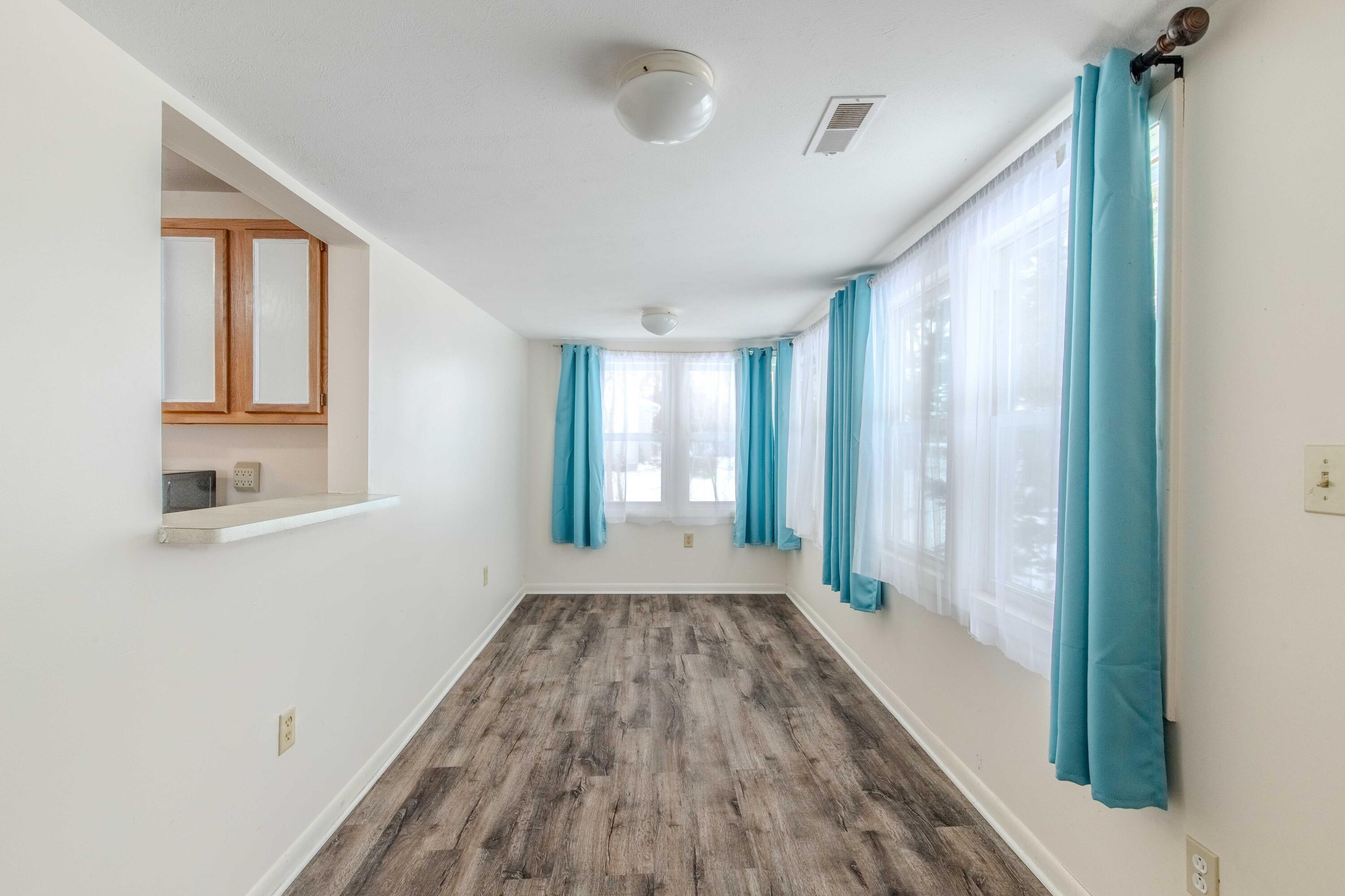 5935 Sawyer Road Sawyer, MI 49125 - Photo 2 of 18 Front Room