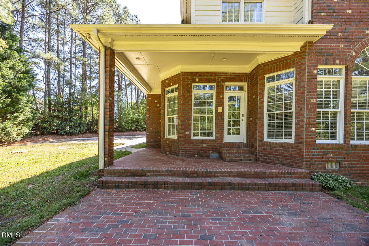 4004 Frontenac Court Apex, NC 27539 - Photo 49 of 61 4004-frontenac-52