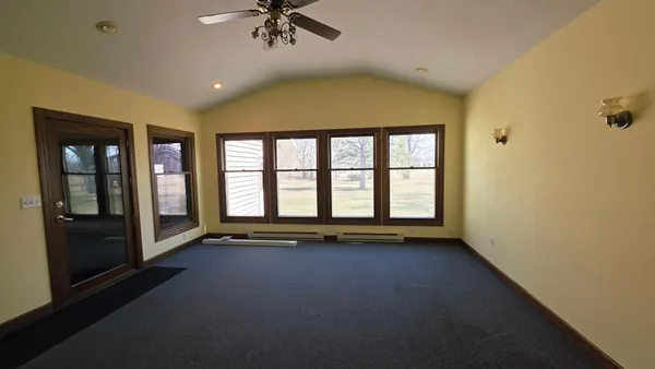 $249,000 | 535 West 1st Street, Cottonwood, MN 56229