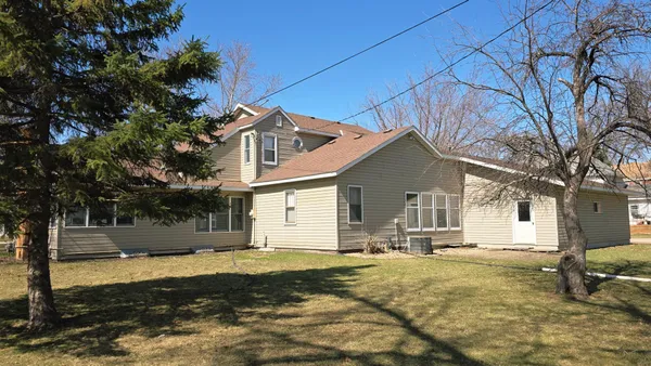 $249,000 | 535 West 1st Street, Cottonwood, MN 56229