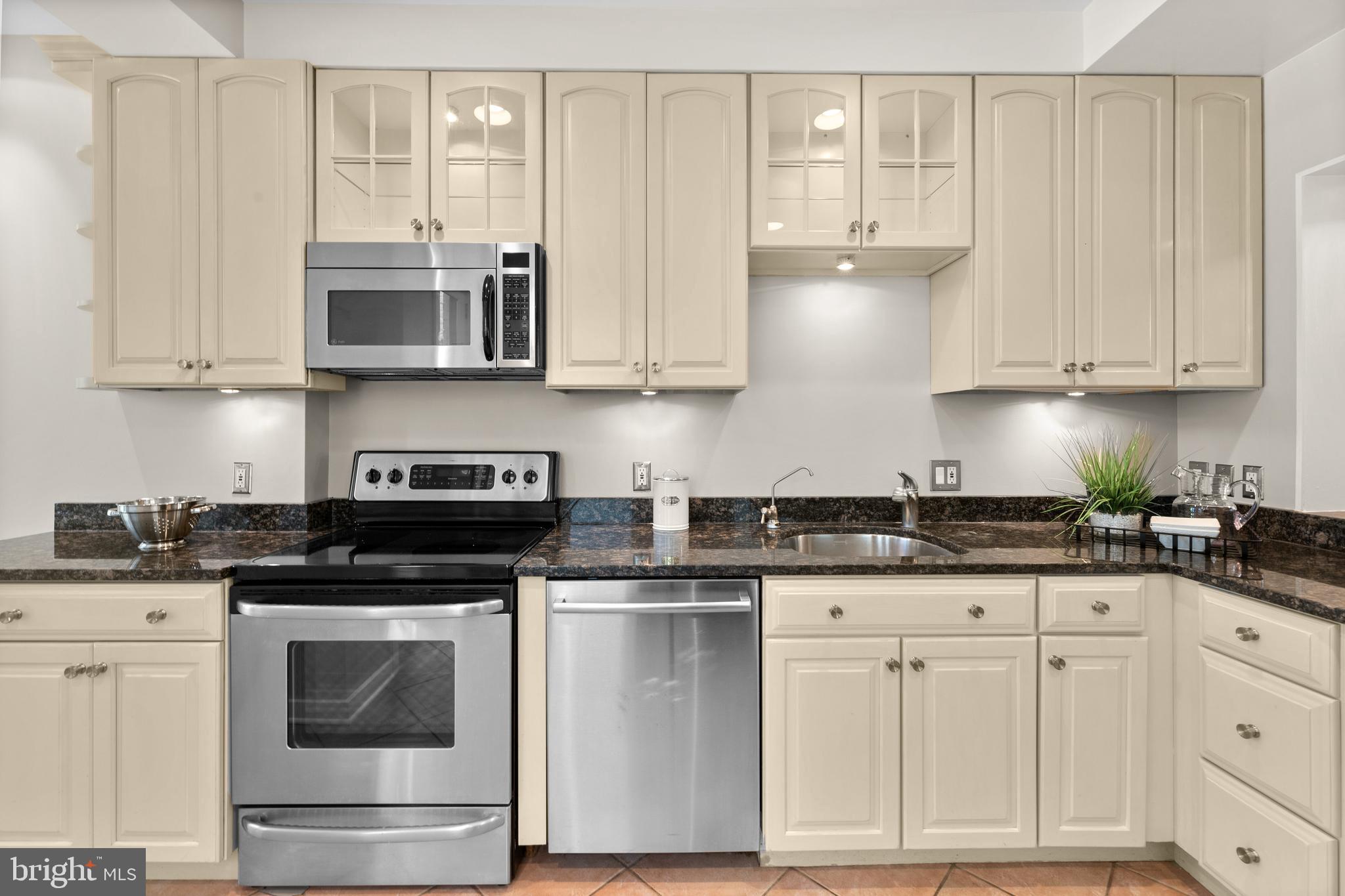 1216 28th Street Northwest Washington, DC 20007 - Photo 12 of 42